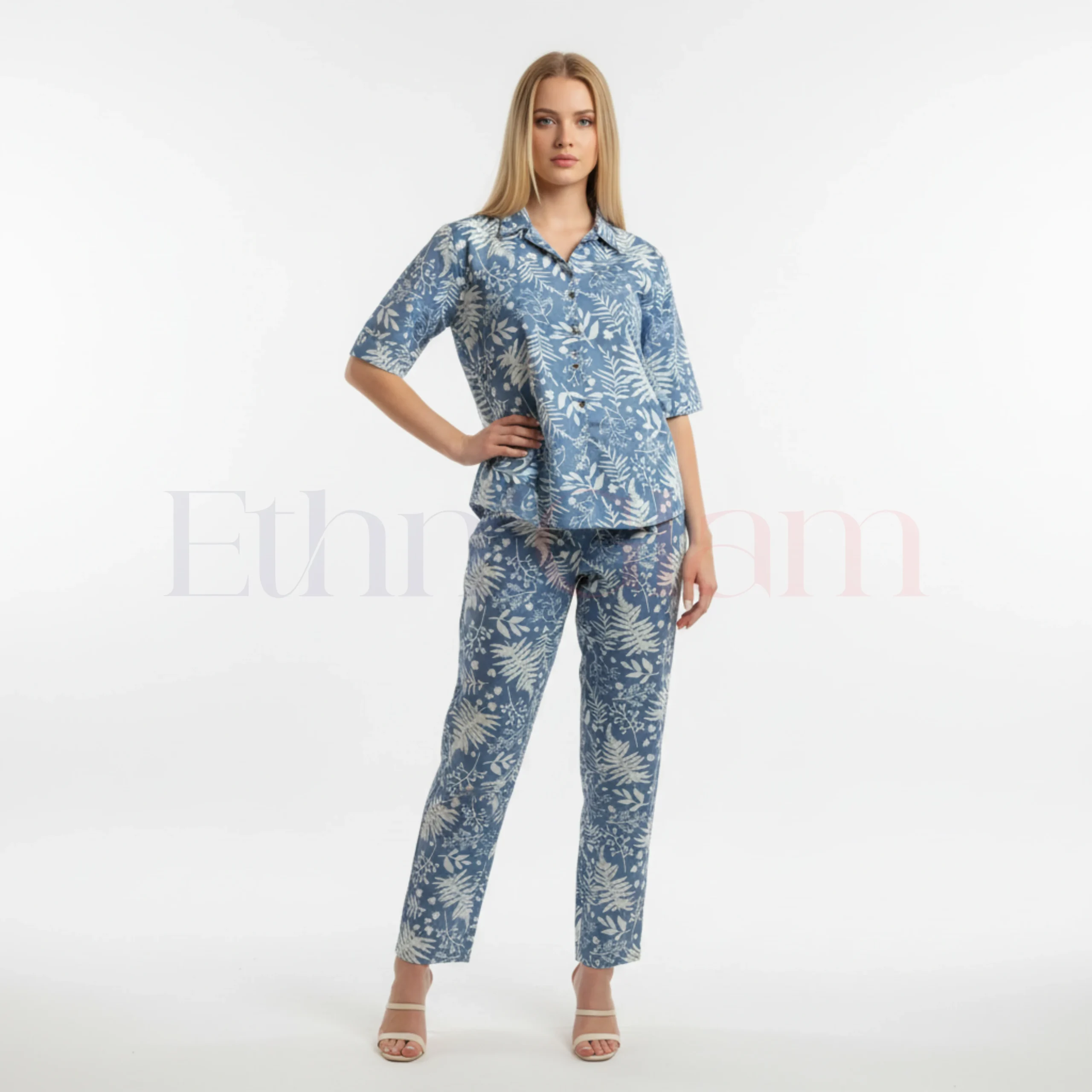 Popcorn Co-Ord Set – Dusty Blue with White Leaf Print (Loose Free Fit)