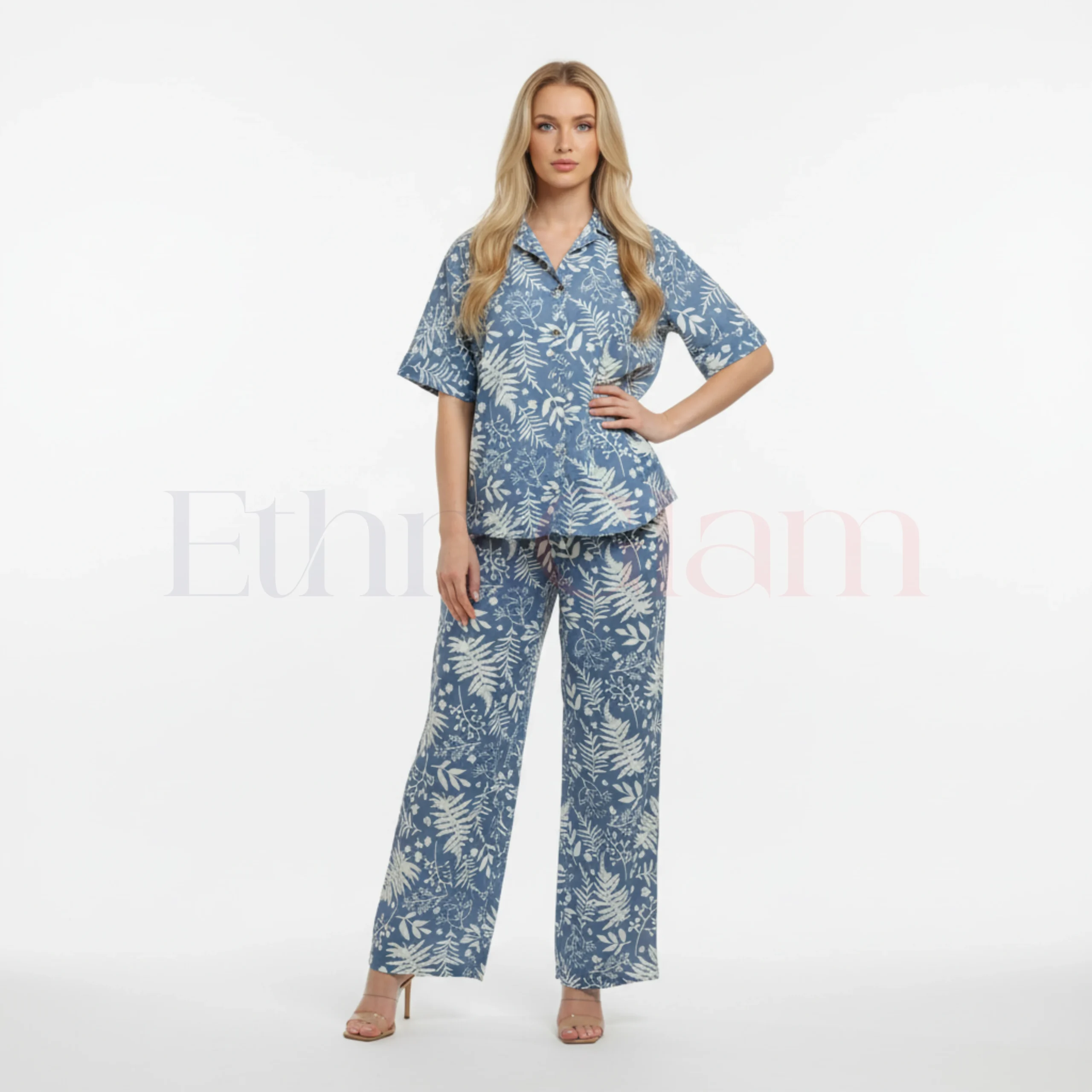 Popcorn Co-Ord Set – Dusty Blue with White Leaf Print (Loose Free Fit)
